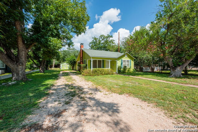 618 Lois Property Photo 22