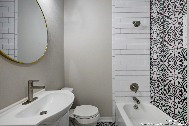 515 Nolan Property Photo 31