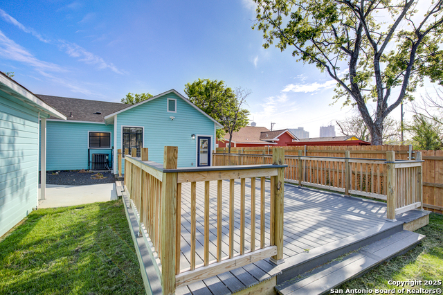 515 Nolan Property Photo 36