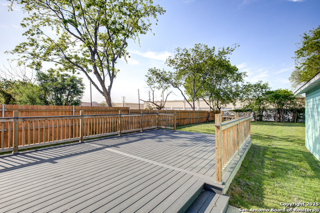 515 Nolan Property Photo 37