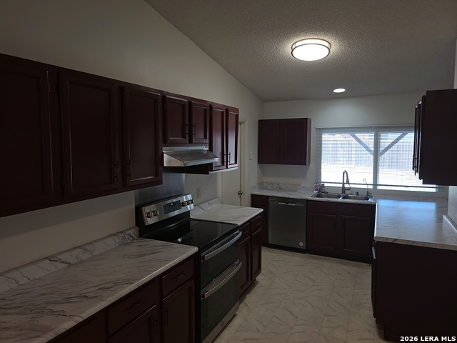 13339 Los Indios Property Photo 7