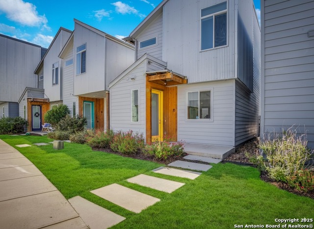 330 Clay Property Photo 1