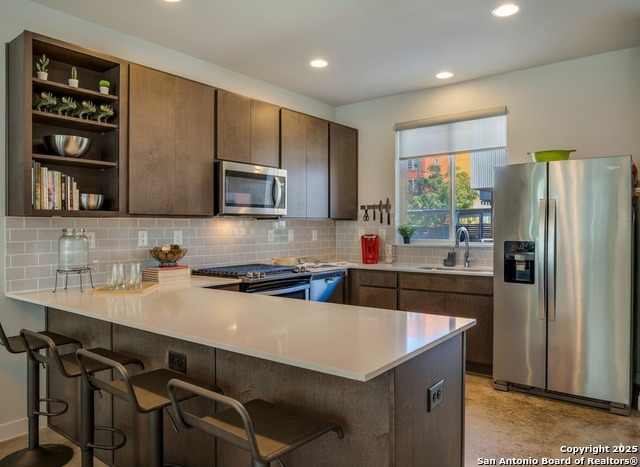 330 Clay Property Photo 6