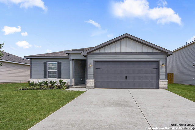 16148 Farmer Property Photo 1