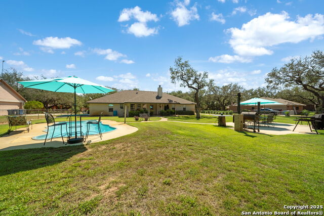 231 Hayden Property Photo 4