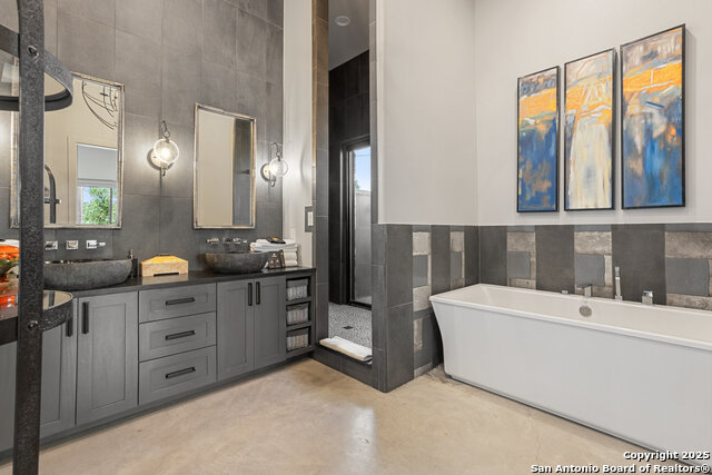 106 Laguna Property Photo 22