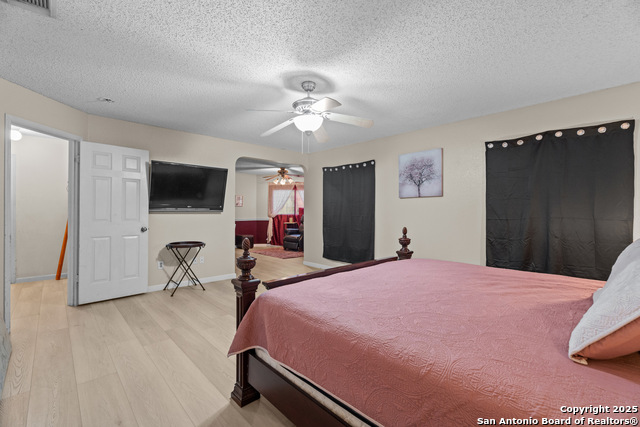 4710 Irish Oak Property Photo 17