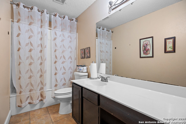 4710 Irish Oak Property Photo 23