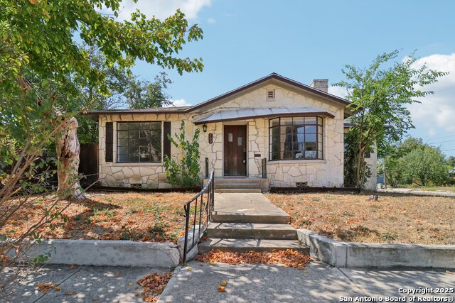 700 Dawson Property Photo 1