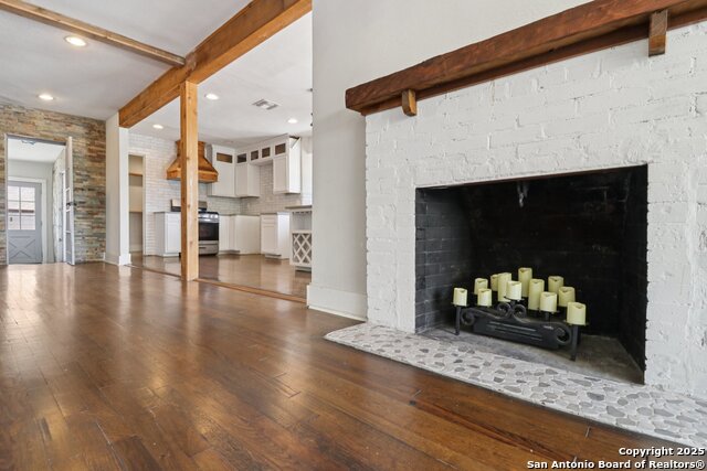 700 Dawson Property Photo 13
