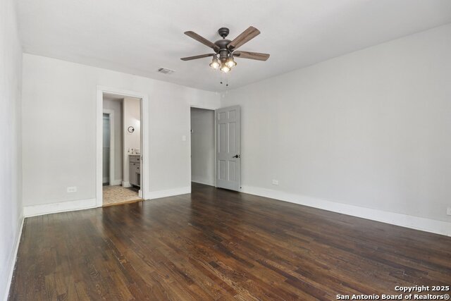700 Dawson Property Photo 18