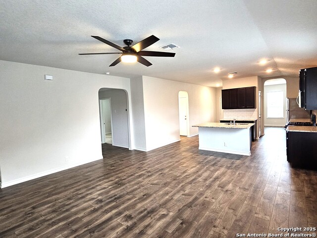 181 Harley Hay Property Photo 6
