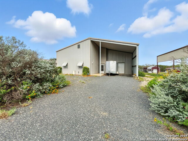 214 Star Ln Property Photo 2