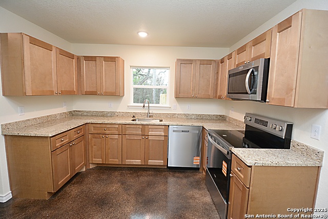 968 High Dr. Property Photo 5