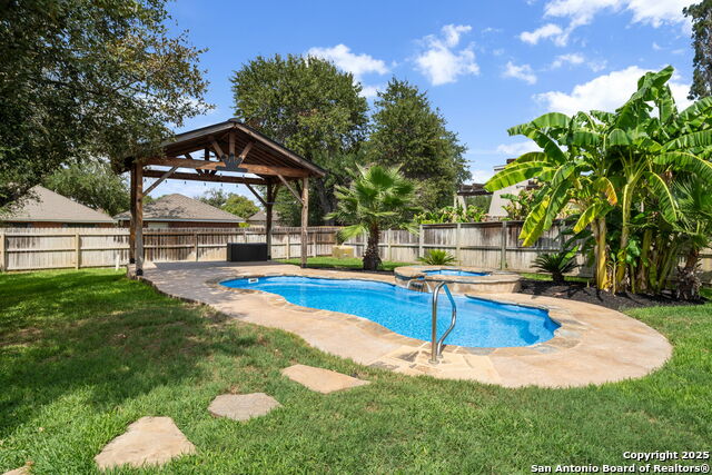 1626 Clover Ridge Property Photo 27