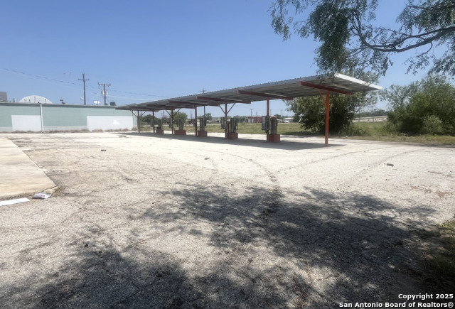 5615 Lakefront Property Photo 4