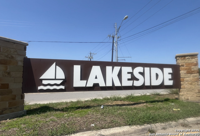5615 Lakefront Property Photo 9