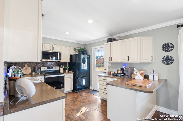 210 Barnes Rd Property Photo 13