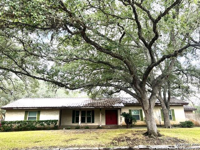 40 Encino Loma Property Photo 3