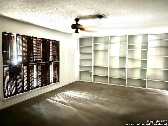 40 Encino Loma Property Photo 15