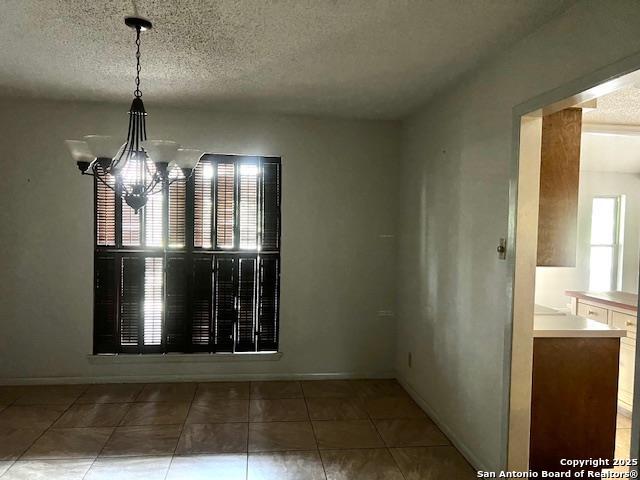 40 Encino Loma Property Photo 17