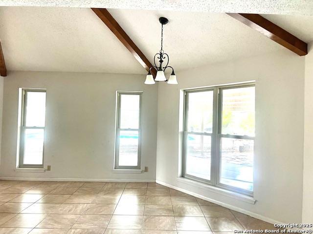 40 Encino Loma Property Photo 18