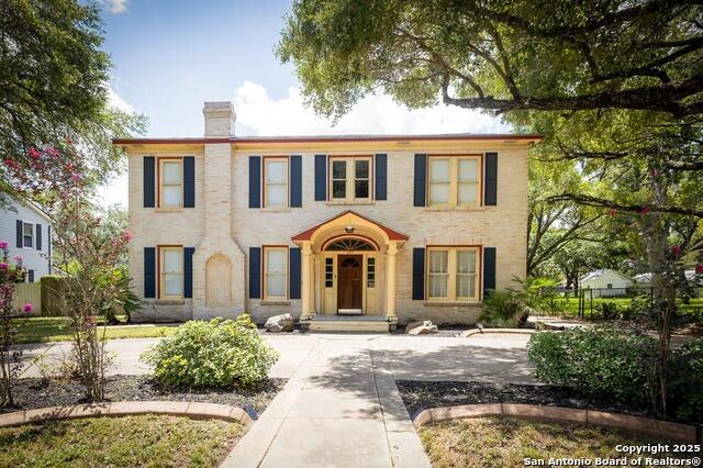 1107 N Adams Property Photo 1