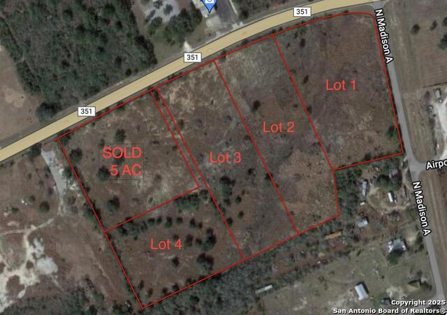 Lot 4 Fm 351 & Rr Property Photo 1