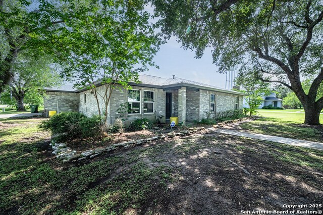 1206 Johnson Property Photo 2