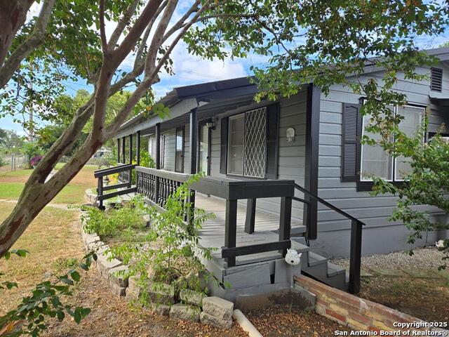 206 Commerce Property Photo 1