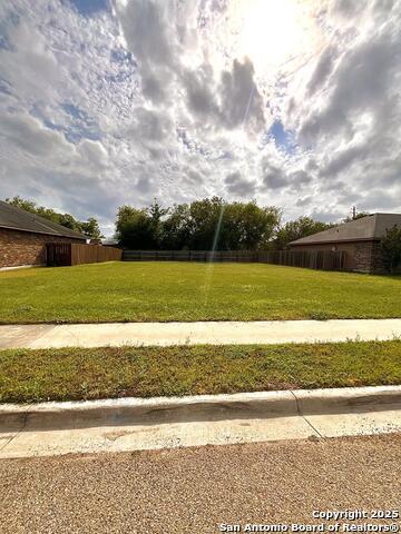 1011 Bluecrest Property Photo 1