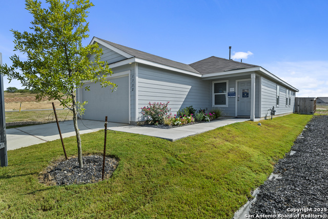 1732 Knoll Ridge Property Photo 1