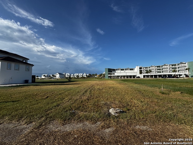 138 Mariners Property Photo 1