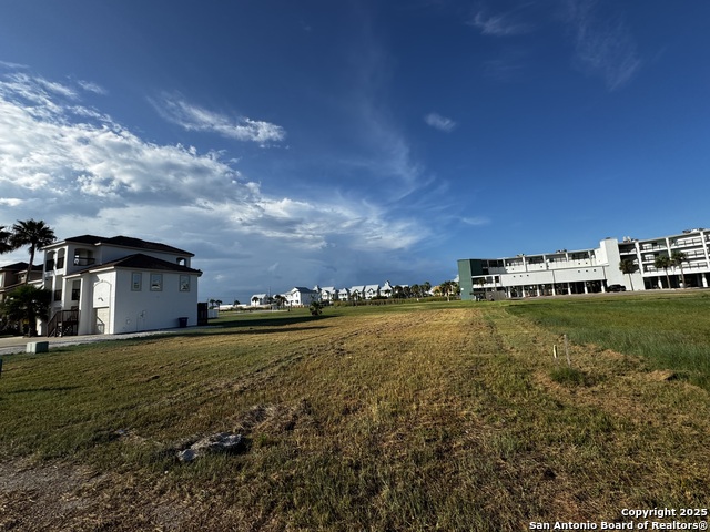 138 Mariners Property Photo 2