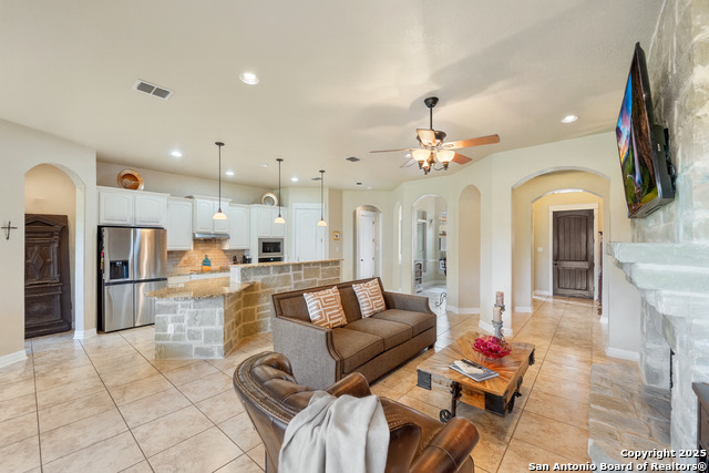 30319 Cibolo Run Property Photo 6