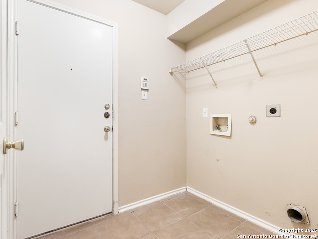 9014 Spiral Woods Property Photo 26