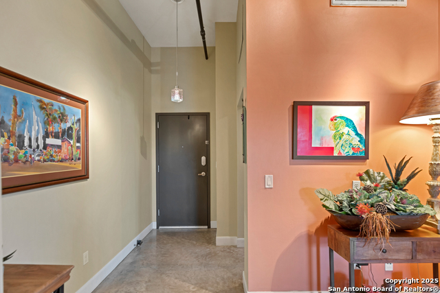 831 S Flores Property Photo 10