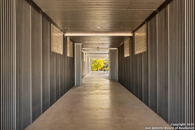 831 S Flores Property Photo 30