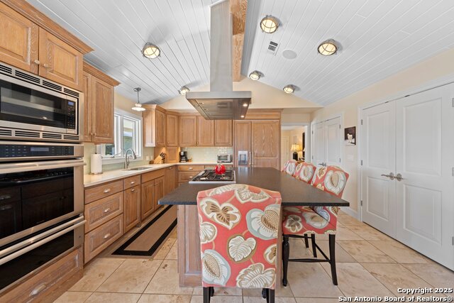 407 Spring Mill Property Photo 9
