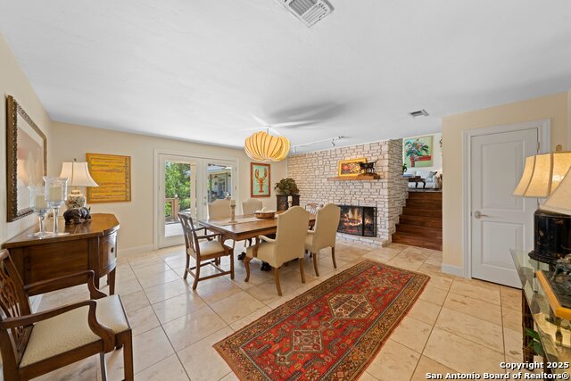 407 Spring Mill Property Photo 10