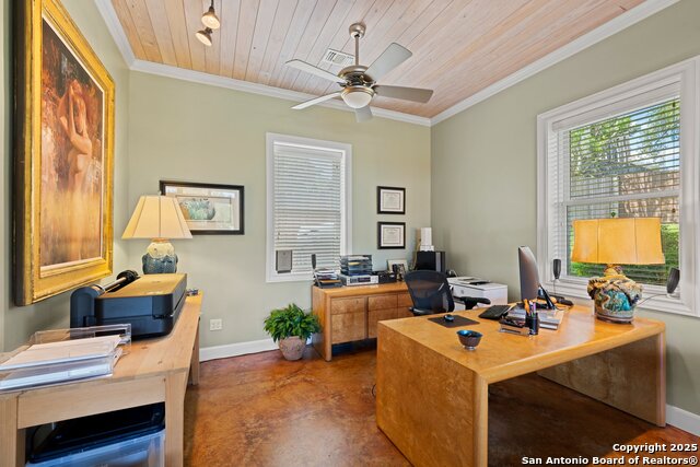407 Spring Mill Property Photo 31