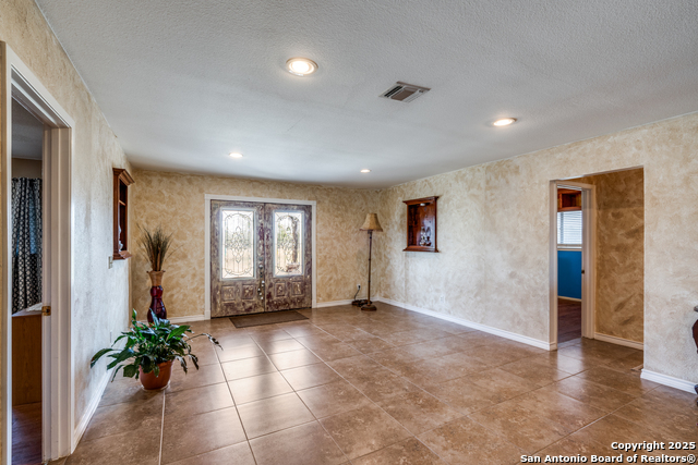 300 County Road 324 Property Photo 4