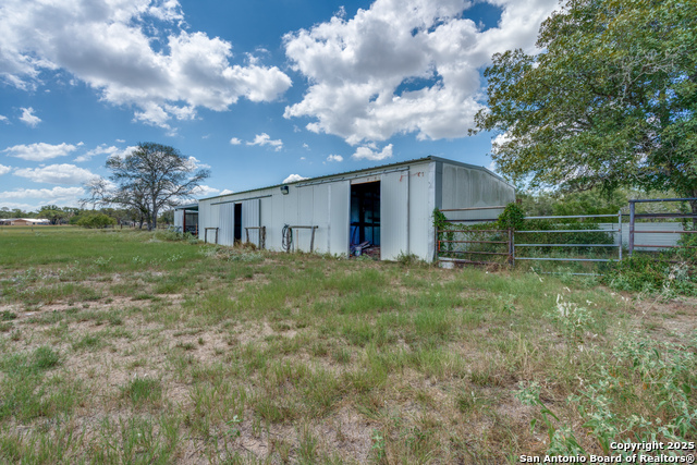 300 County Road 324 Property Photo 46
