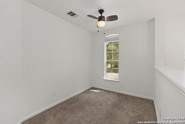 815 Windhurst Property Photo 21