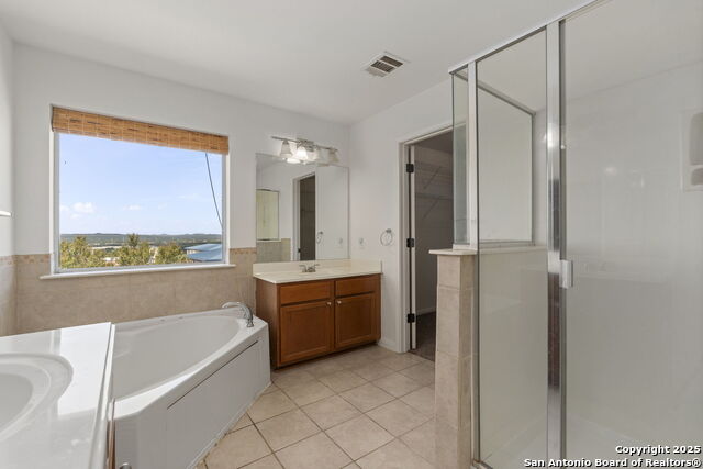 815 Windhurst Property Photo 28