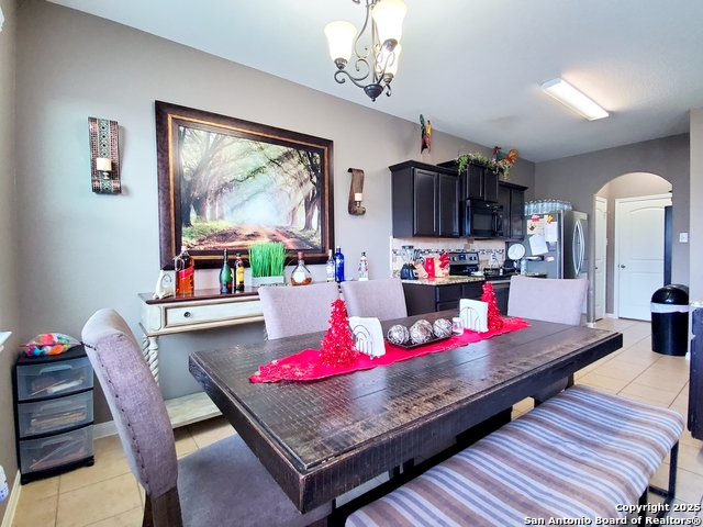 7039 Capeshaw Property Photo 15
