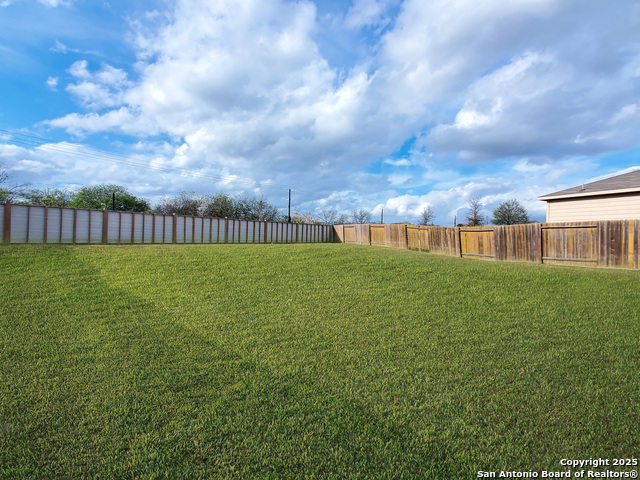 7039 Capeshaw Property Photo 36