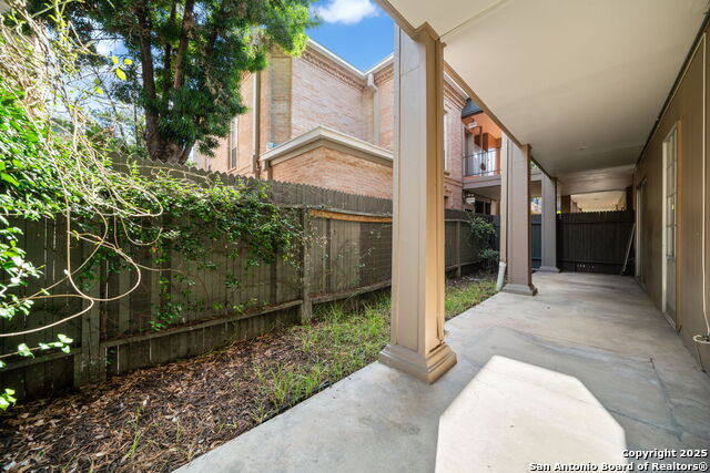 7711 Broadway Street Unit 8b Property Photo 23