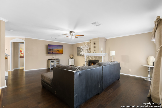 16034 Walnut Creek Property Photo 13