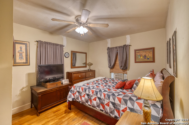 1104 Avenue S Property Photo 5